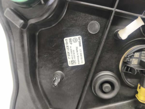 MECHANIQUE LEVE VITRE AVANT DROIT VW - Vue 2